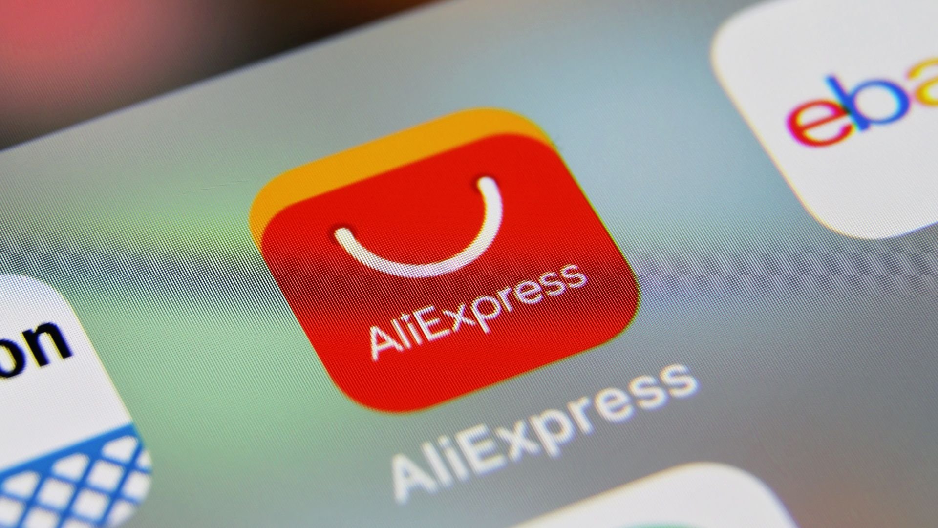 AliExpress usava áudio inaudível no navegador para identificar visitantes, aponta pesquisador