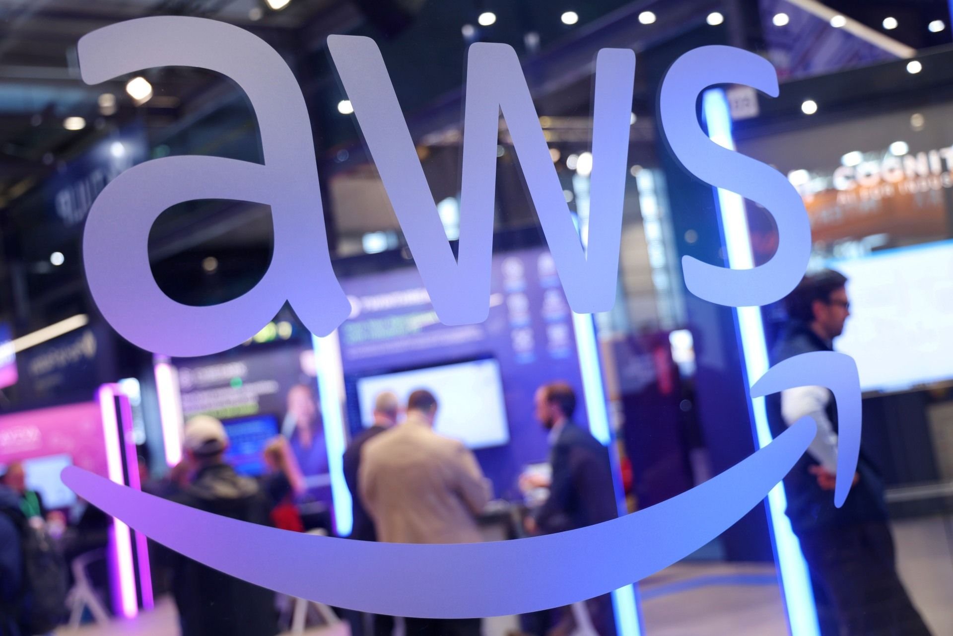 Data center e infraestrutura de nuvem da AWS, principal motor do crescimento da Amazon
