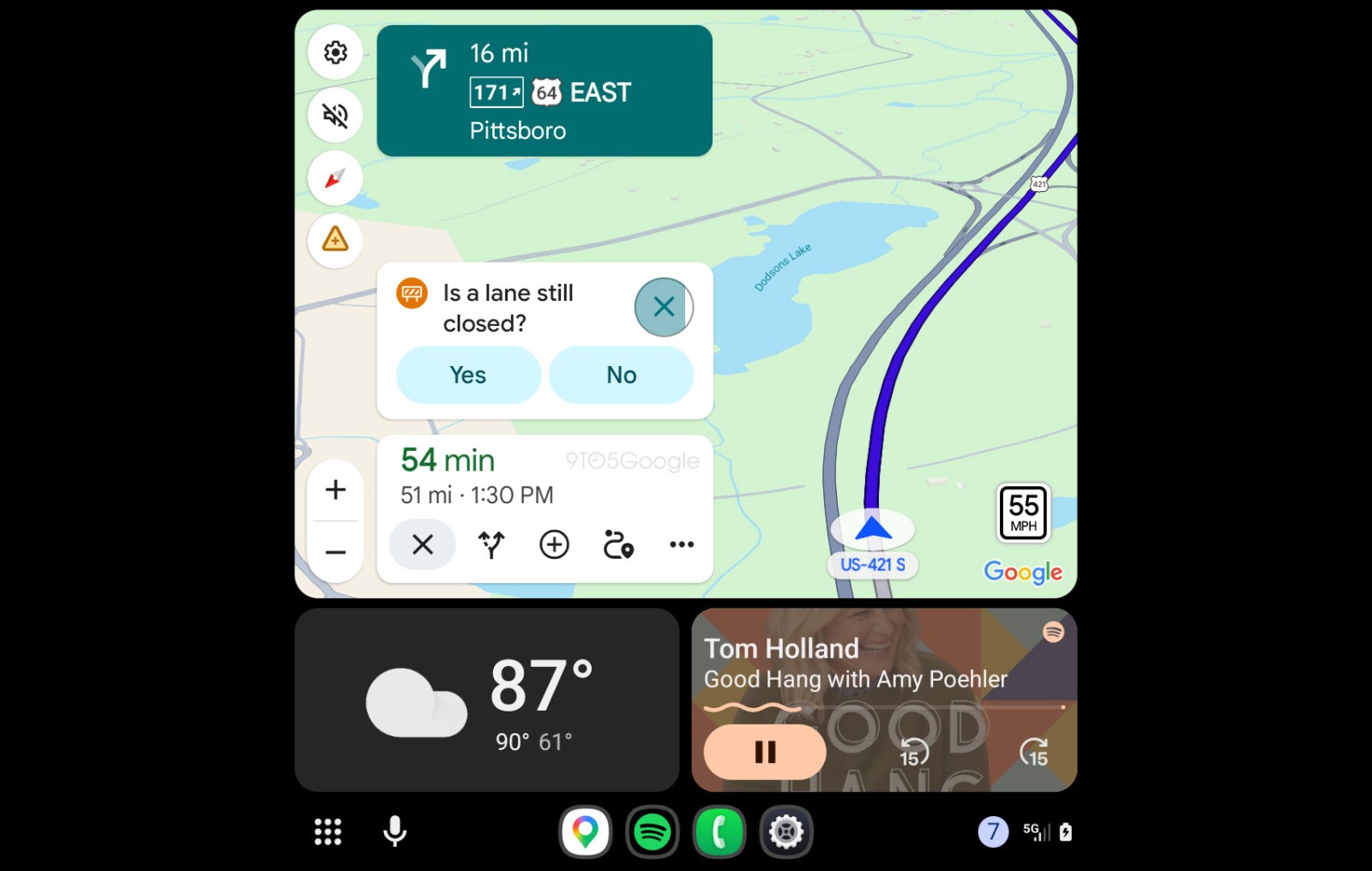 No novo design, o aviso ocupa uma faixa e mantém o mapa e a rota visíveis