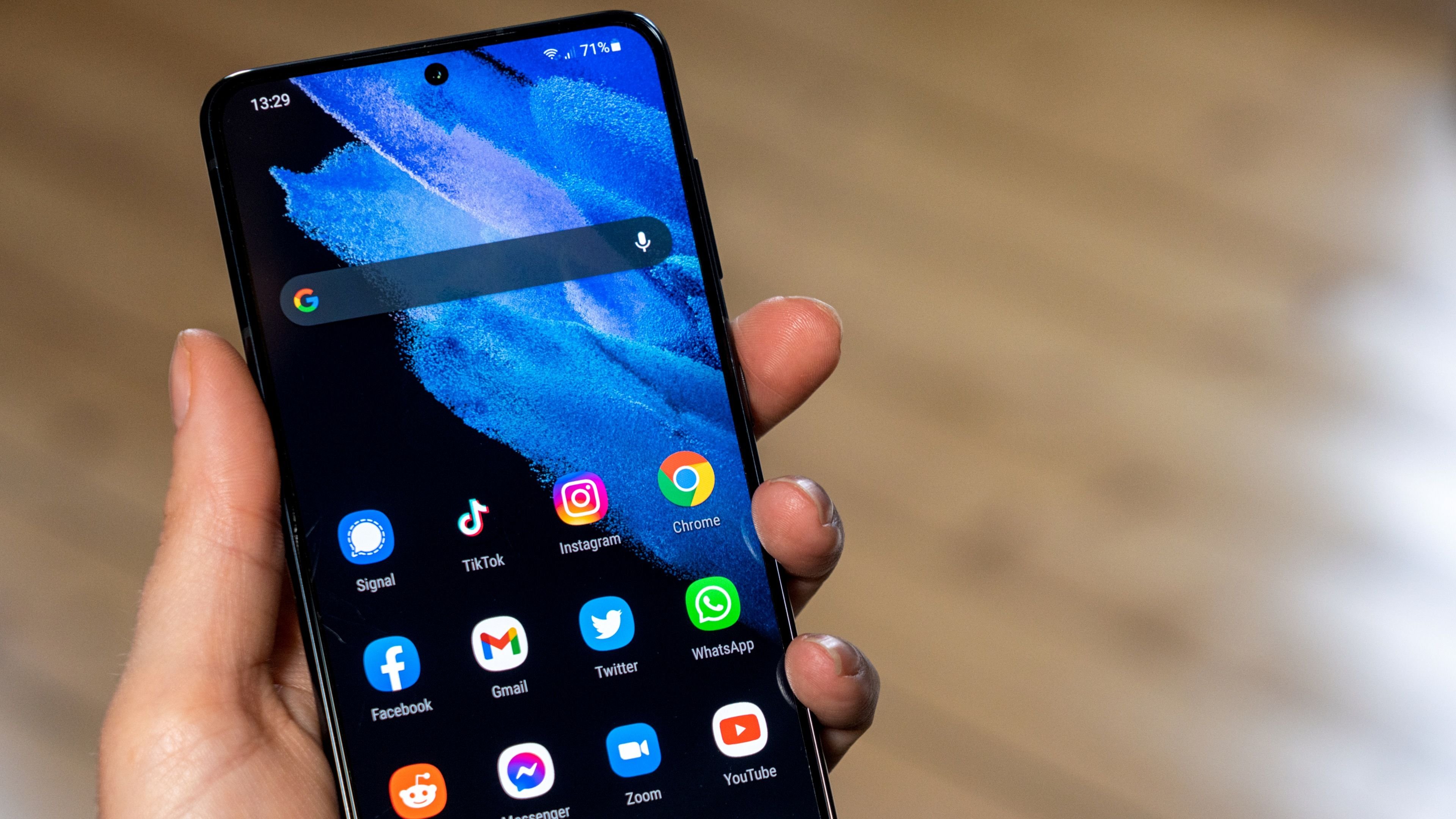 Android ganha memória de objetos no Find Hub e Motion Assist contra enjoo no carro