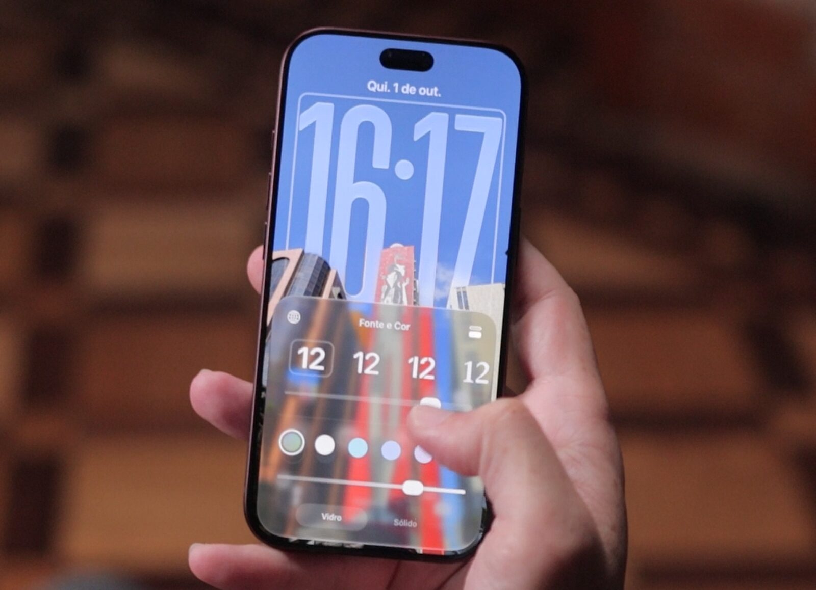 iOS 27.2 libera verificação de idade por selfie no Brasil para atender ao ECA Digital