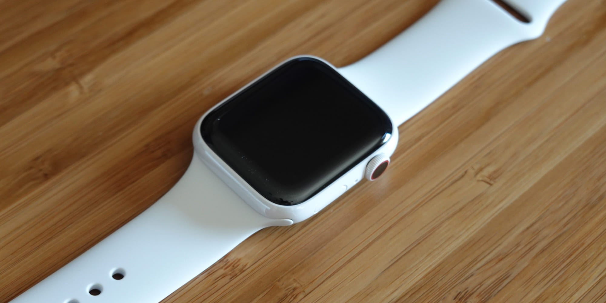Apple Watch Series 12 pode trazer de volta a caixa de cerâmica após 6 anos