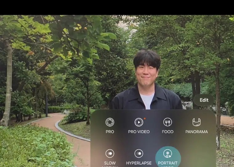 Modo Vídeo Retrato selecionado no app de câmera do Galaxy Z Fold 8