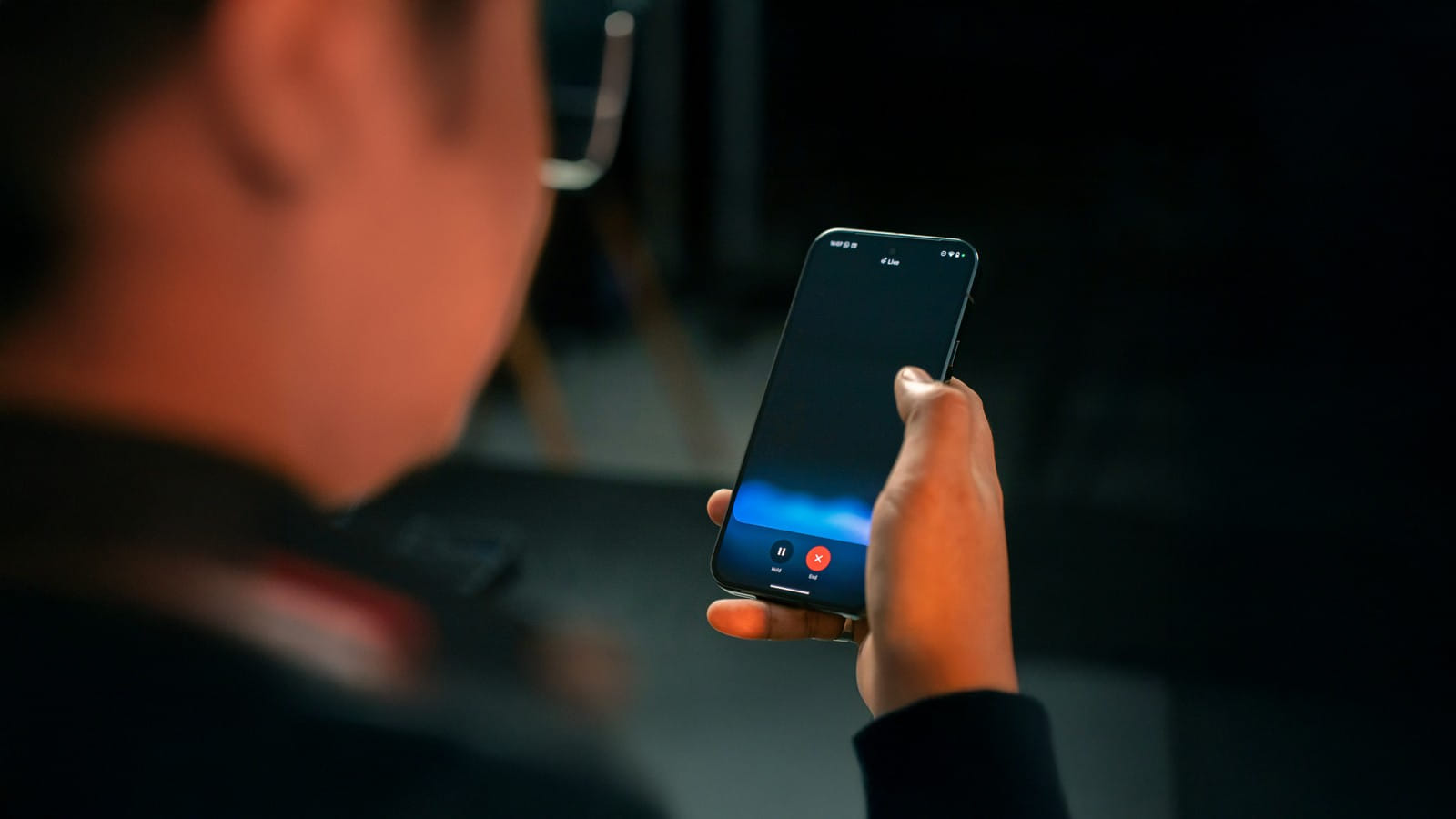 Gemini Live deve ganhar modo anônimo para vídeo: Google testa sessões que não ficam no histórico