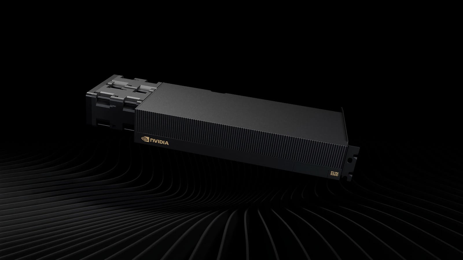 NVIDIA lista RTX PRO 5500 Blackwell com 84 GB de memória e TDP de 600 W