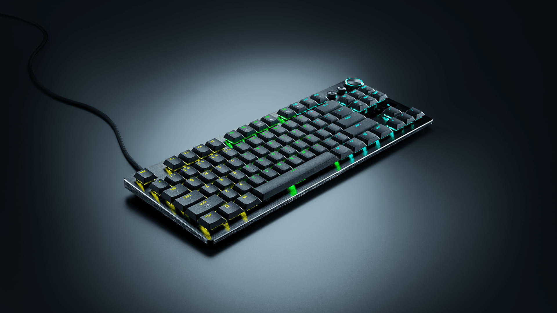 Huntsman V3 Pro Low-Profile Tenkeyless conectado ao PC