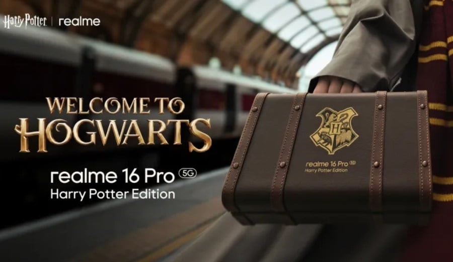 Arte oficial da Realme com a caixa do Realme 16 Pro Harry Potter Edition em formato de baú