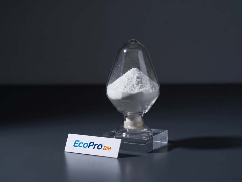 Eletrólito sólido de sulfeto em pó, da EcoPro BM, um dos materiais da bateria de estado sólido