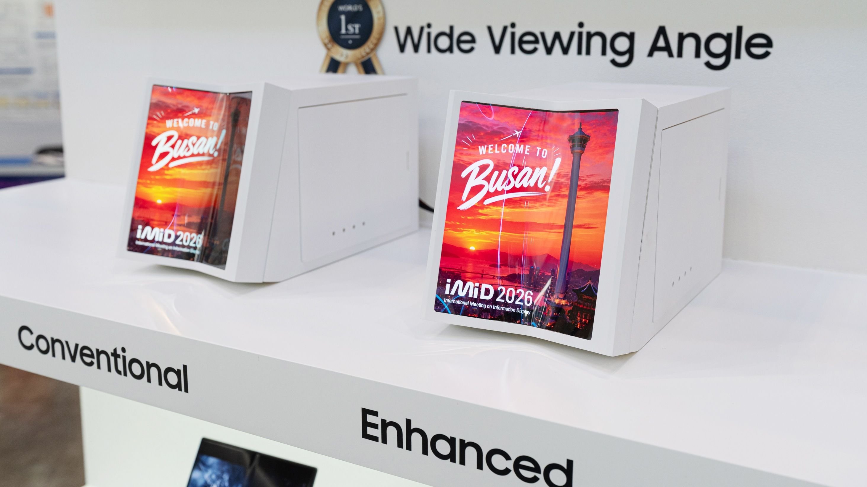 Samsung apresenta tela dobrável sem zonas escuras e maior display elástico do mundo