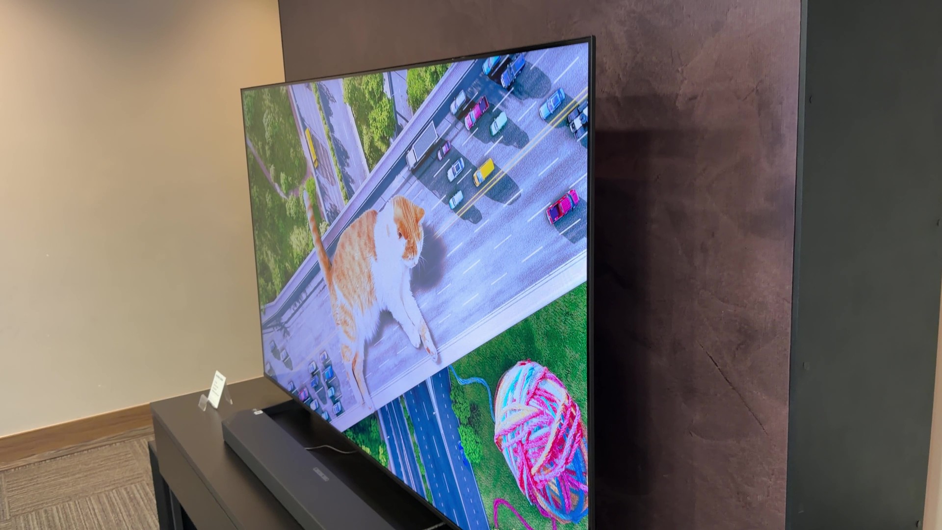 TCL processa Samsung e diz que a linha M de Mini LED é LED comum