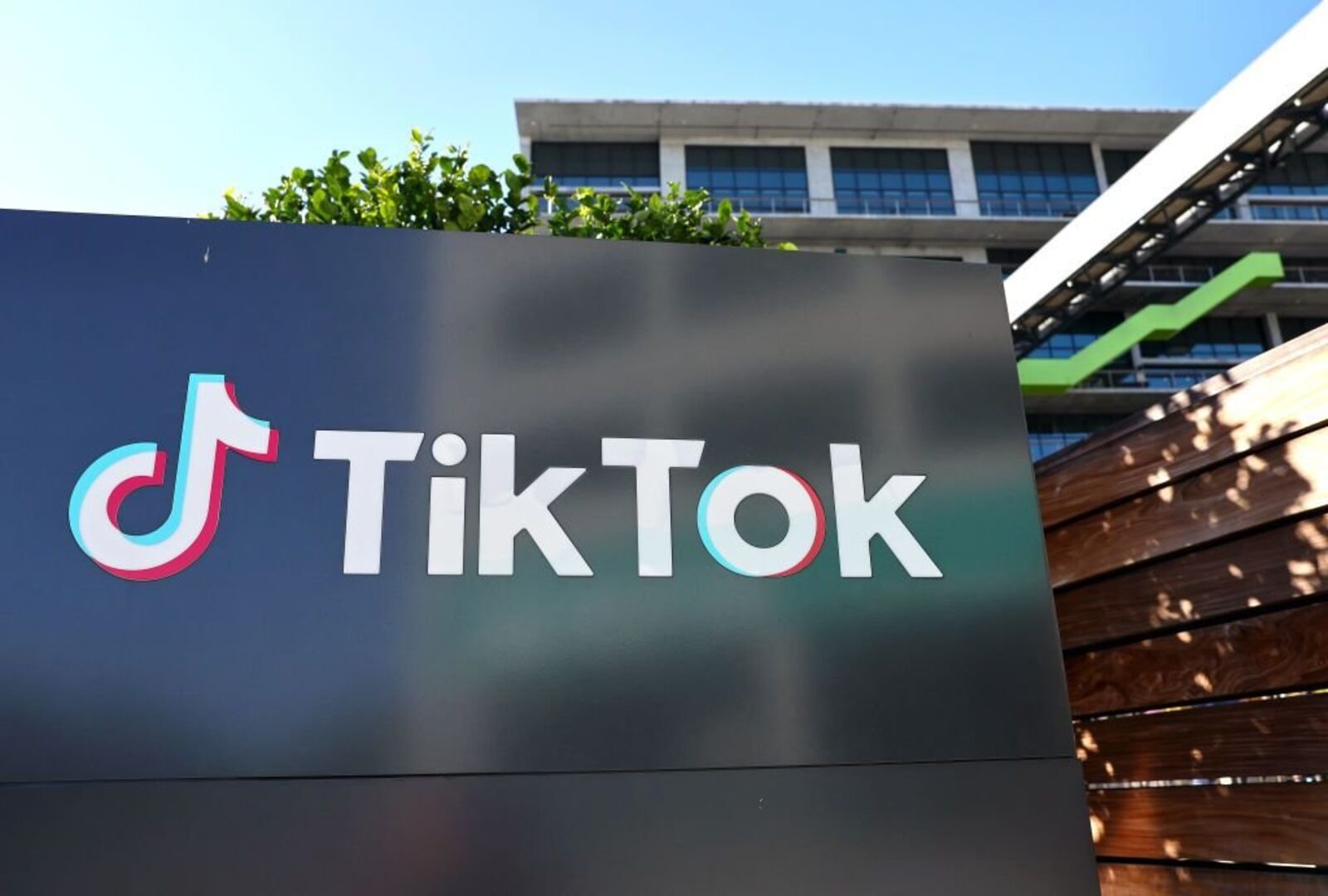 TikTok é acusado por funcionários de ignorar riscos a crianças em processo nos EUA