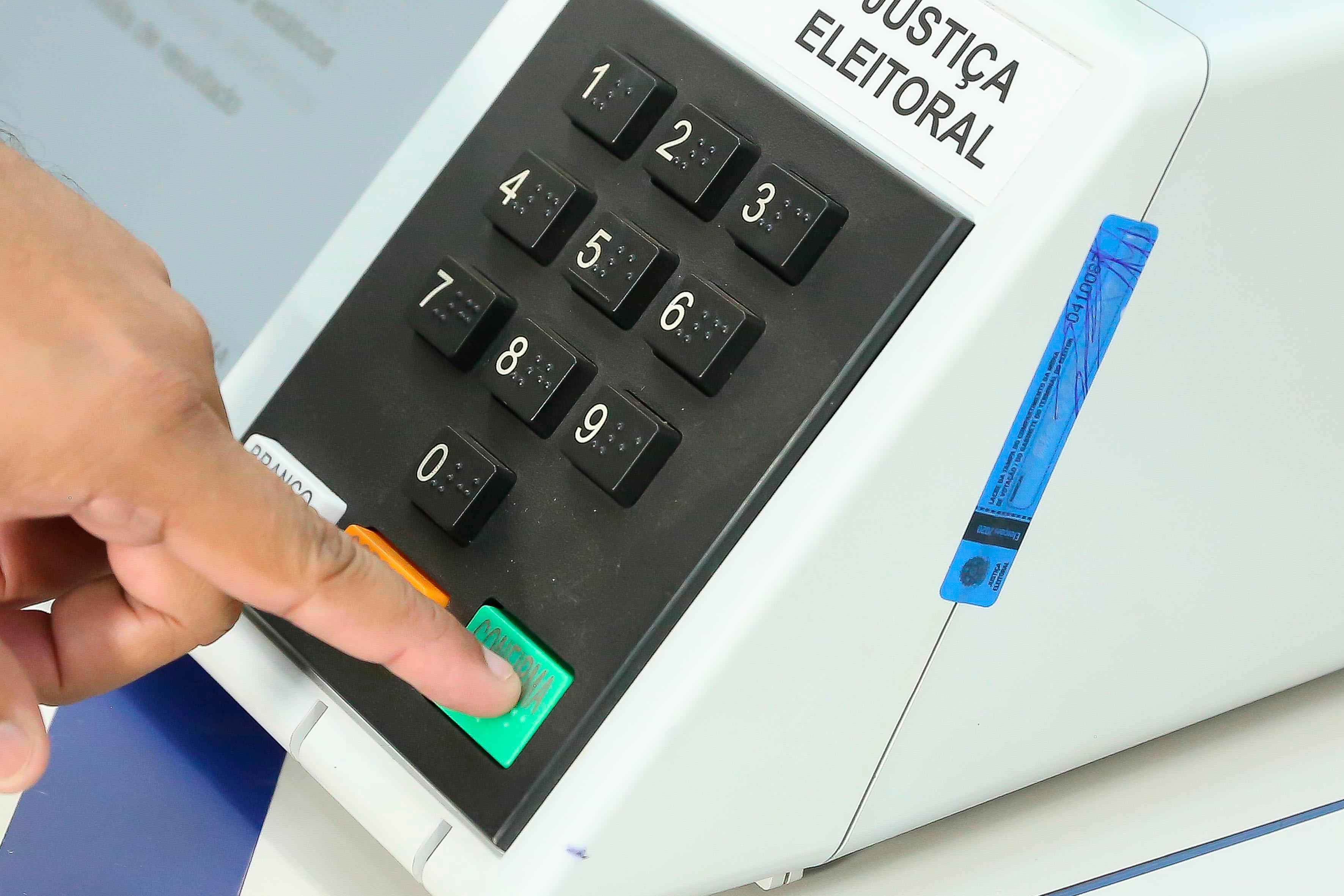 TSE troca aviso de falta por dados em processamento após a votação