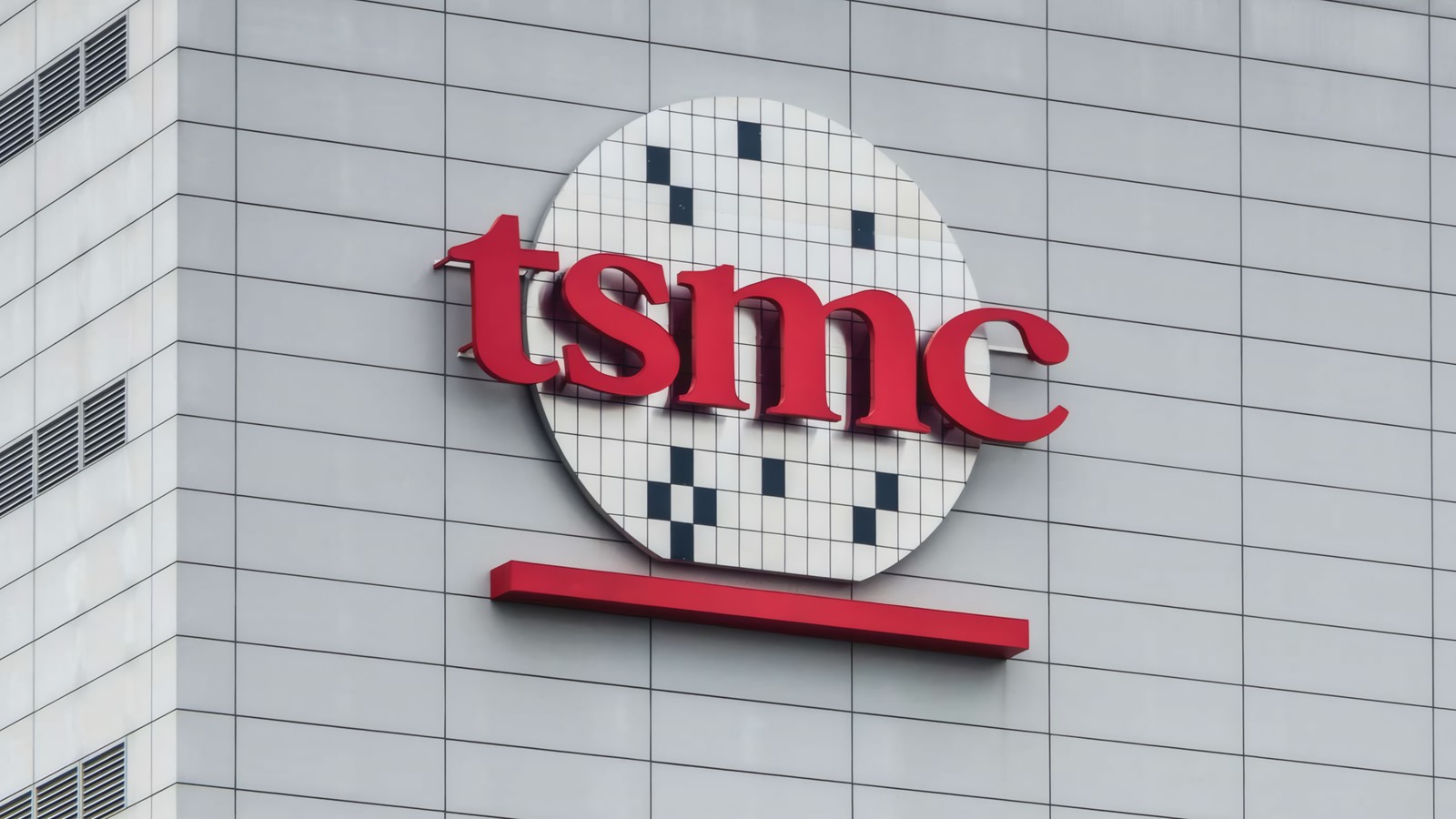 TSMC vai dobrar a capacidade de empacotamento CoWoS até 2028 para dar conta da demanda por chips de IA