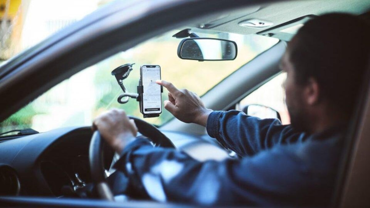 Uber pode baixar o preço das corridas depois de cortar 10% da equipe, diz CEO