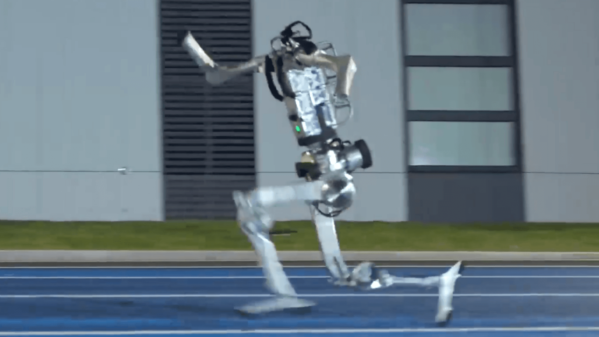 Unitree lança Superman: robô humanoide que corre mais rápido que Usain Bolt