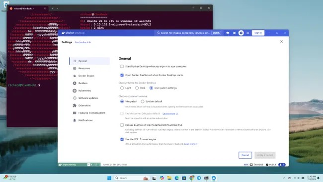 Terminal do WSL e janela de configurações do Windows 11 lado a lado
