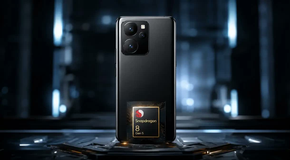 HyperOS 4 interface Liquid Glass